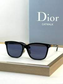 Picture of Dior Sunglasses _SKUfw76161603fw